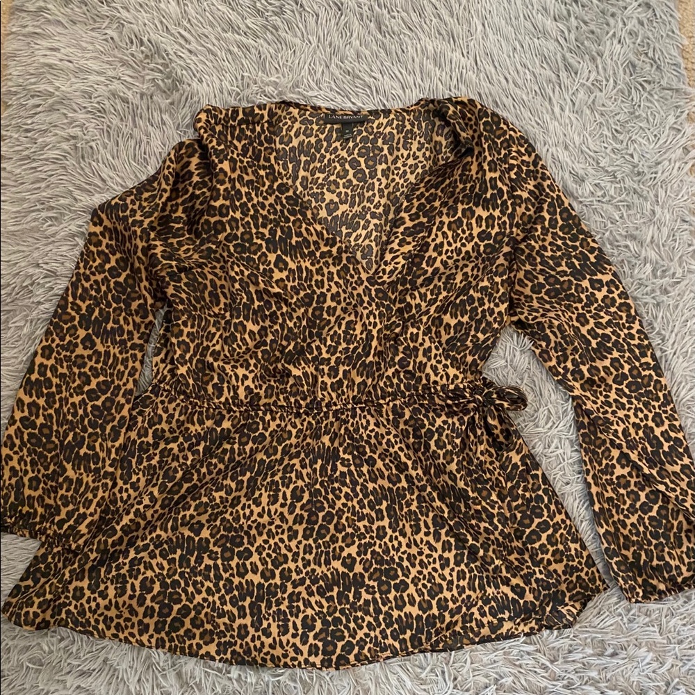 Plus size cheetah print top
